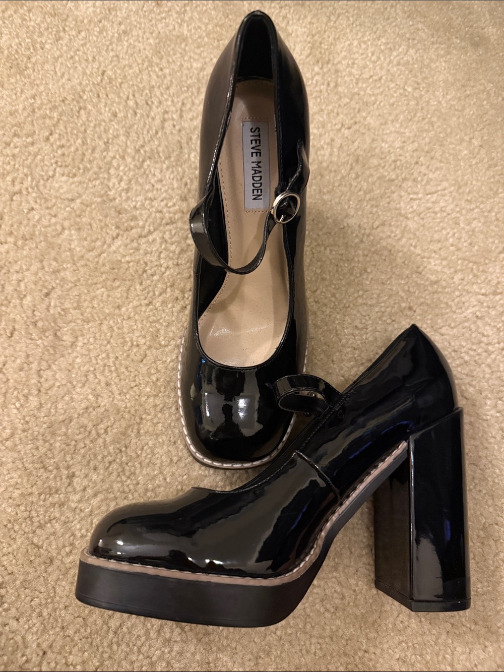 Steve Madden Black Patent Mary Jane Platform Pumps